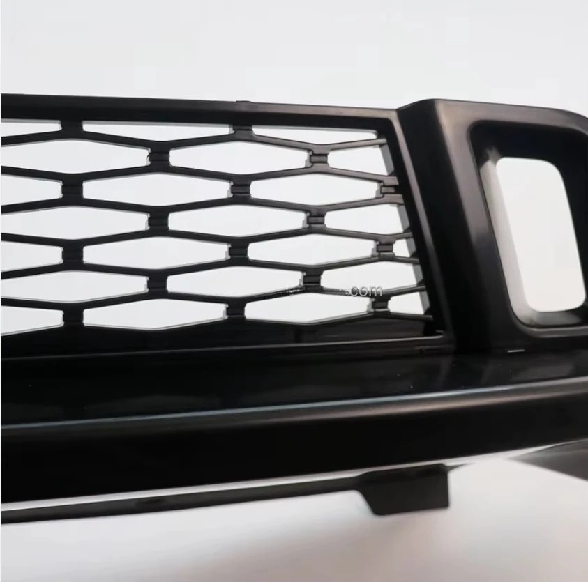 For Range Rover Sport 2014-2017 SVR version  Front Bumper Tow Hook Cover LR062303 Skid Plate Panel